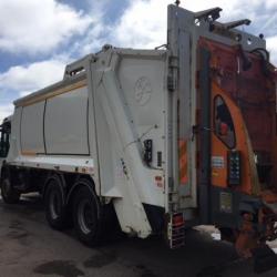 Dennis Elite 2 Bin Lorry