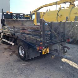 Isuzu Tipper